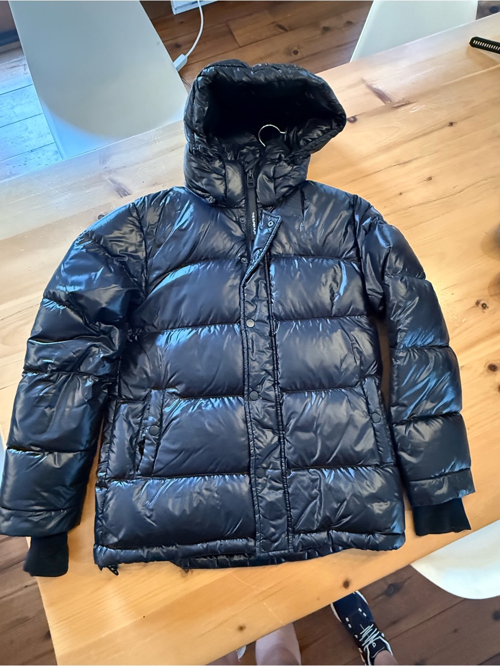 Woman’s Black Hooded Puffer Jacket - Classic Winter Coat